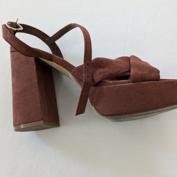a new day Riah Brown Platform Sandals - Picture 3 of 8
